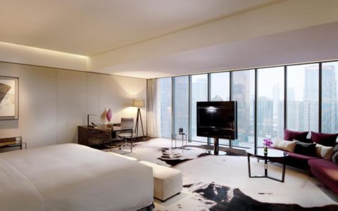 叠加买分低价入住希尔顿酒店（19Q1）